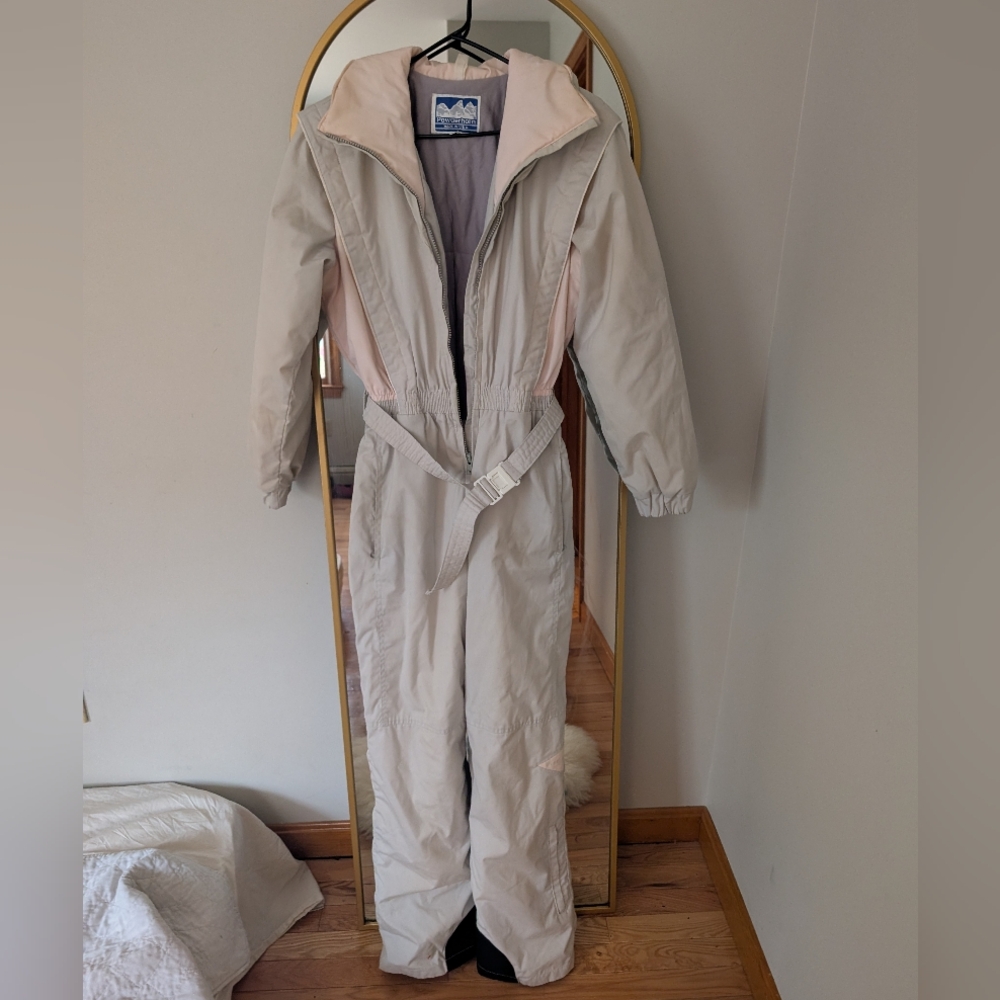 SALE - Vintage Ski Snowsuit, Women's M, Pastel Snowsuit, Powderhorn, Thinsulate